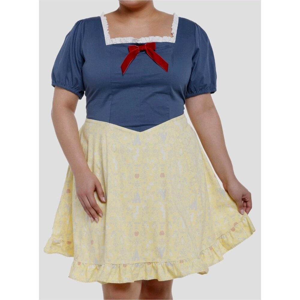 Disney Snow White And The Seven Dwarfs Sweetheart Dress Women's 2XL Her Universe